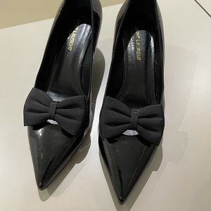 Saint Laurent black patent leather kitten heels